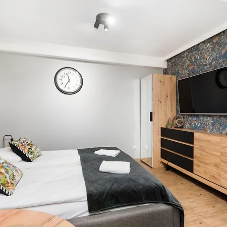 Underground By Bookinghost