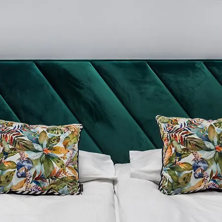 Underground By Bookinghost *