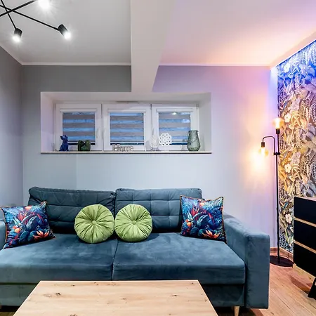 Underground By Bookinghost *