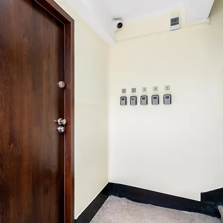 Underground By Bookinghost *