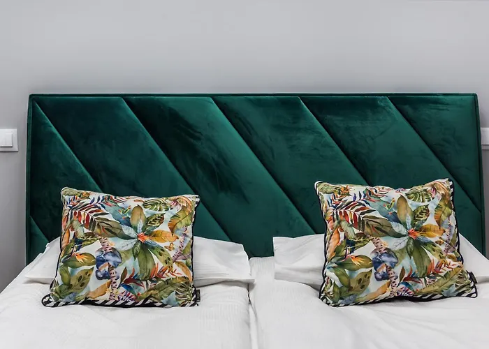 Underground By Bookinghost *