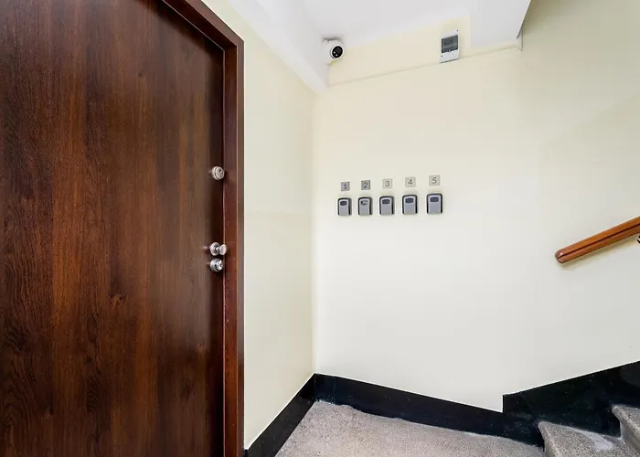 Underground By Bookinghost *